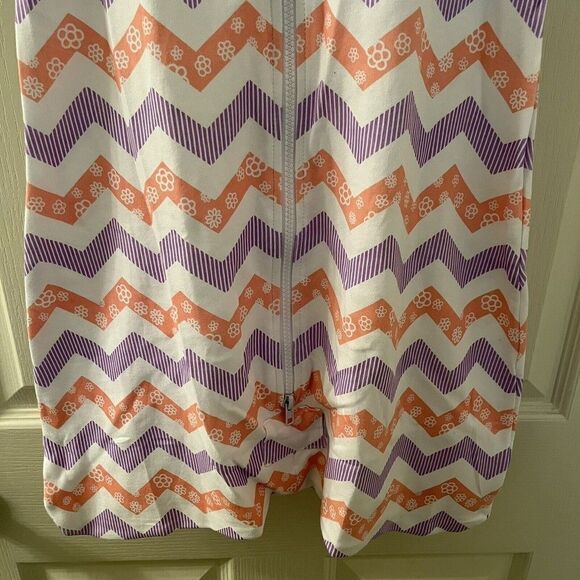 Revelae Cozy Baby Sleeper Swaddle Wearable Blanket Chevron Size 3-9M - Picture 5 of 10